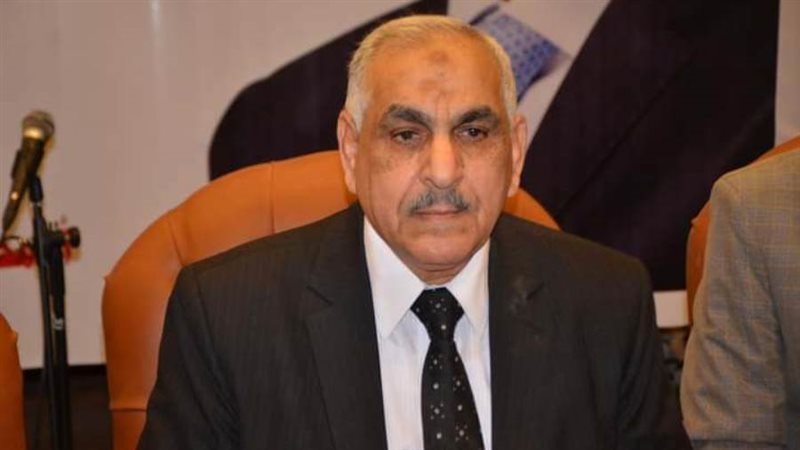 مصطفى الديب نقيب