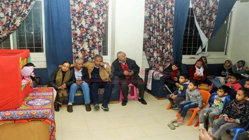 احتفال وفرحة ذوي