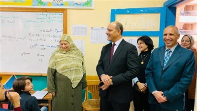 انطلاق امتحانات الفصل الدراسي الأول لصفوف النقل بالإسكندرية