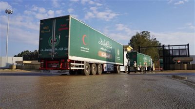 دخول أكبر قافلة لـ «بيت الزكاة والصدقات» من ميناء رفح البري تحمل 1000طن من المساعدات إلى غزة