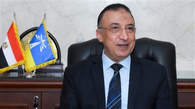 محافظ الإسكندرية: تواجد ميداني للأجهزة التنفيذية للتعامل مع تداعيات النوة الحالية