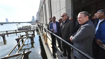 وزير الإسكان يتفقد محطة تنقية مياه الشرب بالجيزة بطاقة 150 ألف م3 يوميًا