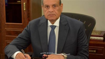 وزير التنمية المحلية يتابع جهود إنشاء المخازن الاستراتيجية والمناطق اللوجستية بالمحافظات