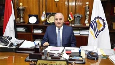 محافظ قنا يوجه بتعظيم موارد المحافظة وترشيد الإنفاق بالقطاعات الخدمية والوحدات المحلية