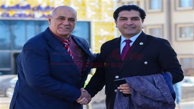 رئيس الإتحاد العربي للميني فوتبول أحمد سمير يصل ليبيا لحضور نهائى الكأس