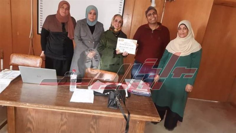 خلال التكريم