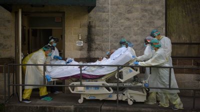 واشنطن بوست: الولايات المتحدة تشهد موجة من فيروس كورونا وسط ارتفاع حالات الإصابة