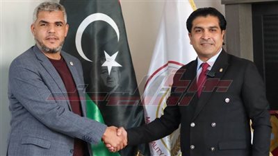 عميد بلدية زليتن ليبيا مفتاح حمادي يستقبل أحمد سمير رئيس الاتحاد العربي للميني فوتبول