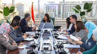 وزيرة التعاون الدولي تلتقي رئيس هيئة الاستثمار لبحث تعزيز التعاون المشترك