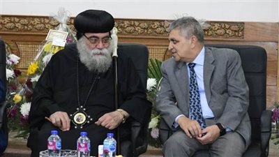 الفريق أسامة ربيع يقدم التهنئة للإخوة الأقباط بمناسبة عيد الميلاد المجيد