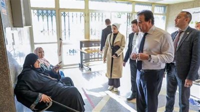 وزير الصحة يتفقد مركز صحة أسرة بمدينة بدر في زيارة مفاجئة