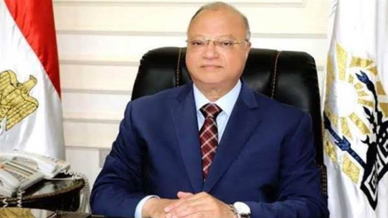 محافظ القاهرة خالد