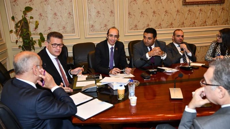 اجتماع لجنة حقوق