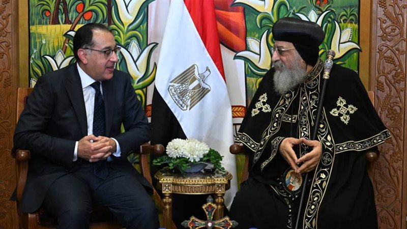 رئيس الوزراء يهنئ