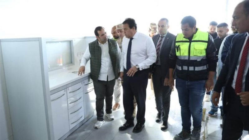 جولة وزير الصحة