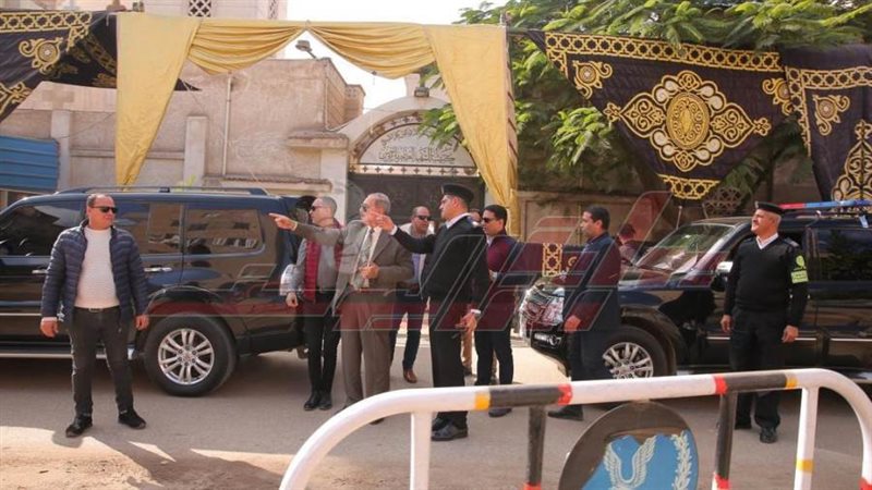 جولة المحافظ