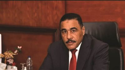 محافظ مطروح يؤكد أهمية الدور السياسي والاجتماعي لمجلس العمد والمشايخ