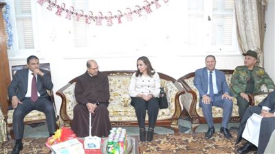 نائب محافظ البحيرة تقدم التهنئة بعيد الميلاد المجيد بالكنيسة الكاثوليكية بكفر الدوار