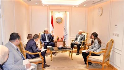 كامل الوزير يستقبل سفير ليتوانيا بالقاهرة لبحث سبل التعاون في مجالات النقل  