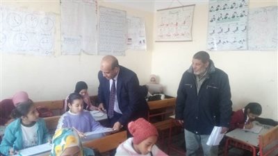 انتظام سير امتحانات الفصل الدراسي الأول لصفوف النقل بالبحيرة