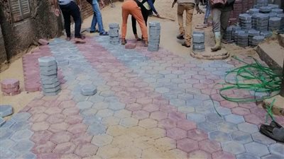 محافظ المنيا يتابع أعمال الرصف ورفع كفاءة شوارع المنيا 