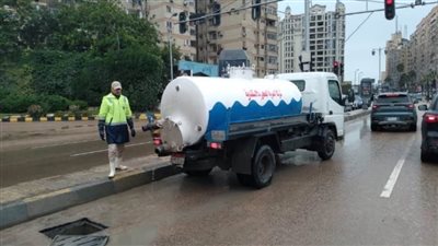 رفع درجة الاستعداد القصوى بشركة الصرف الصحي بالإسكندرية 