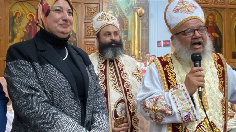 رئيس حي غرب تهنئ