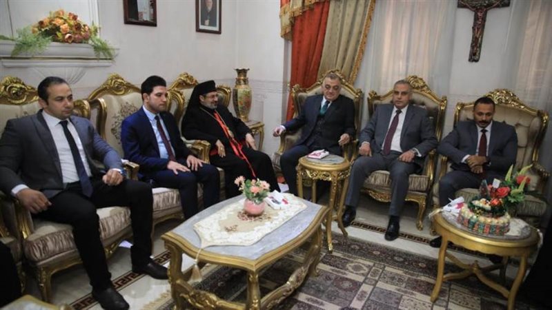 جانب من التهنئة