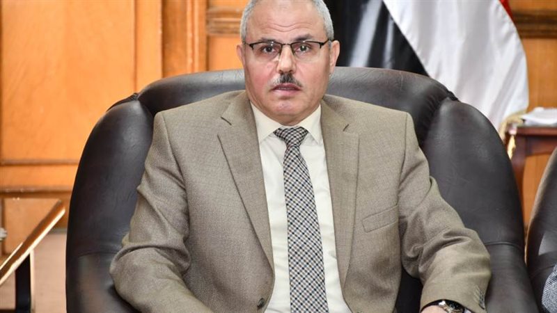 رئيس جامعة القناة