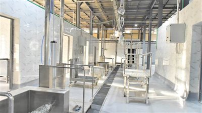 محافظ أسيوط يتفقد أعمال إنشاء المجزر الآلي للماشية بعرب مطير بتكلفة 39 مليون