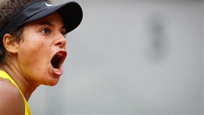 ميار شريف تواجه البلجيكية ميرتينز في بطولة أستراليا المفتوحة للتنس