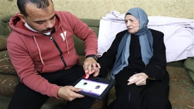 في لفتة إنسانية.. 