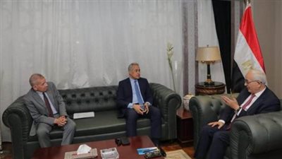 وزيرا التربية والتعليم والعمل يبحثان سبل تأهيل خريجي التعليم الفني لسوق العمل