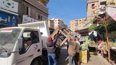 رفع وإزالة 1164حالة إشغال طريق ثابت ومتحرك في حملة بالبحيرة 