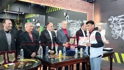 محافظ كفر الشيخ يهنئ أبطال الجمهورية للعبة الكاراتيه ويؤكد دعم الأبطال الرياضيين