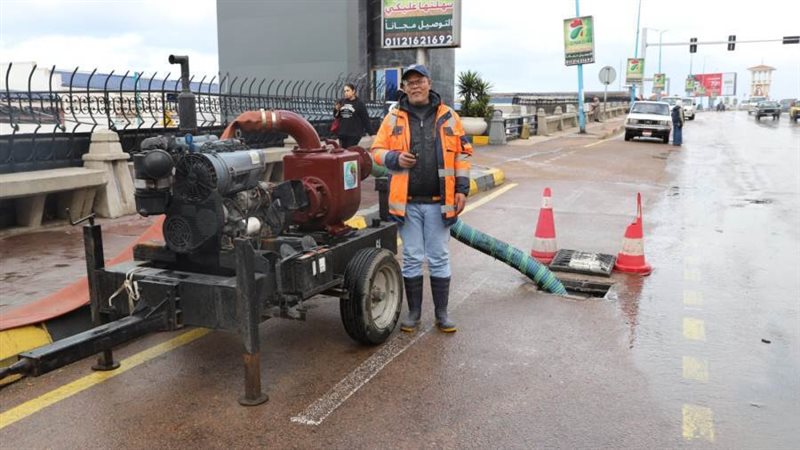 يوم ممطر بالإسكندرية