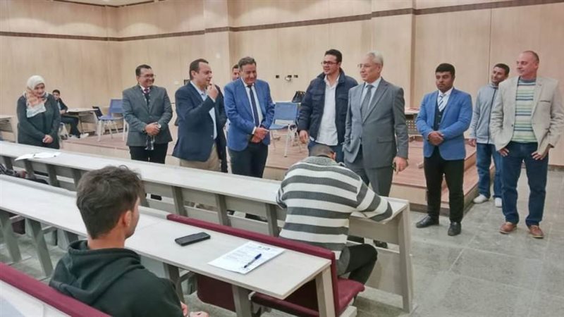 رئيس جامعة المنيا