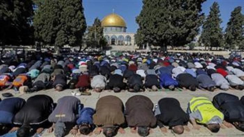 الصلاة في الاقصى