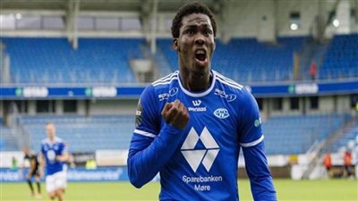 بيرنلي يستعير المهاجم الإيفواري فوفانا من تشيلسي