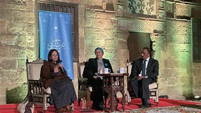 صالون نفرتيتي الثقافي.. المصريون عرفوا التوثيق من أكثر من مليون سنة