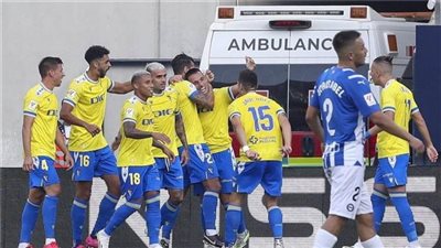 فالنسيا يفوز علي قادش 4ـ1 في الدوري الإسباني