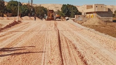 محافظ أسيوط يعلن إعادة تأهيل ورصف بعض الطرق بمركز القوصية ضمن اعمال تطوير مسار رحلة العائلة المقدسة