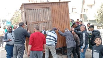 حملات مكثفة لرفع الإشغالات في شوارع المنيا