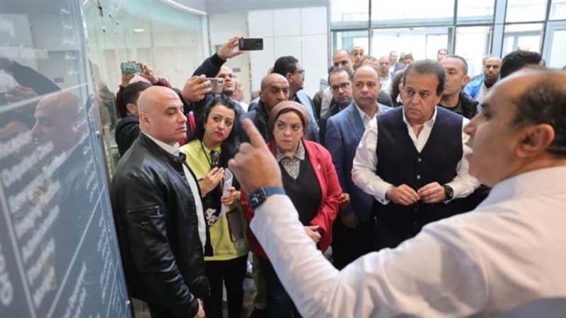 وزير الصحة في مركز