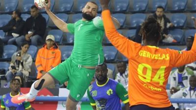 الجزائر تتفوق على الجابون في الشوط الاول بالبطولة الإفريقية لرجال اليد 