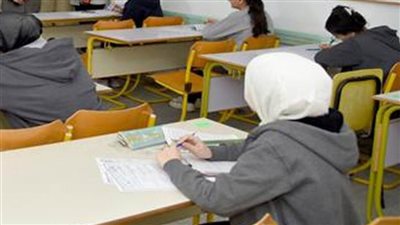 تعليم الإسكندرية انطلاق امتحانات الفصل الدراسي الأول للشهادة الإعدادية صباح اليوم في 384 لجنة