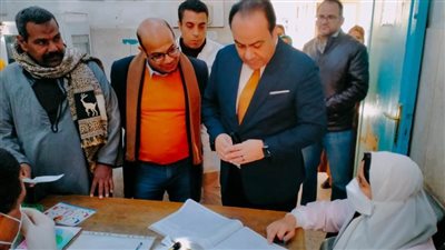 وكيل صحة سوهاج يتفقد سير العمل بعدد من المنشآت الصحية بالمحافظة في متابعة ميدانية