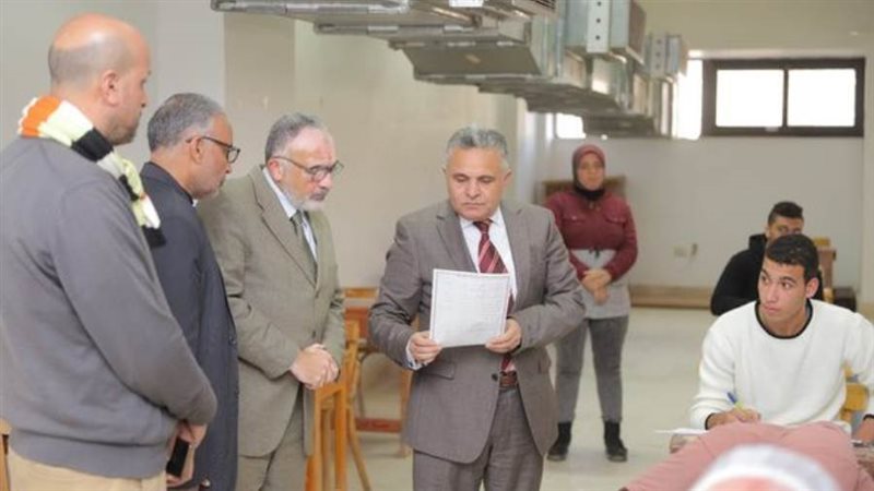 د. أشرف حنيجل رئيس