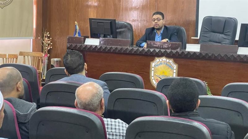 جانب من الورشه