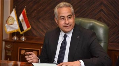 وزارة العمل تُعلن عن 3212 فرصة عمل في 38 شركة خاصة بــ 9 محافظات